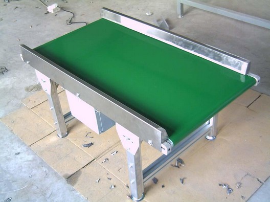 皮帶輸送機(jī)